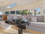 MC50 dining table settee